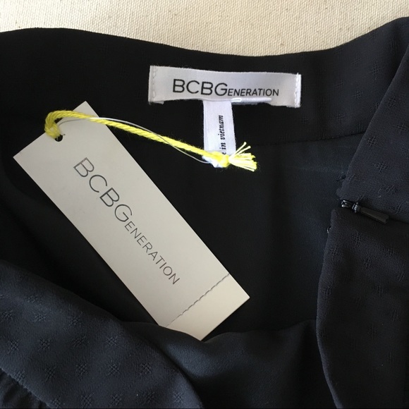 NWT BCBGeneration black tiered chiffon skirt 0 - Picture 2 of 5